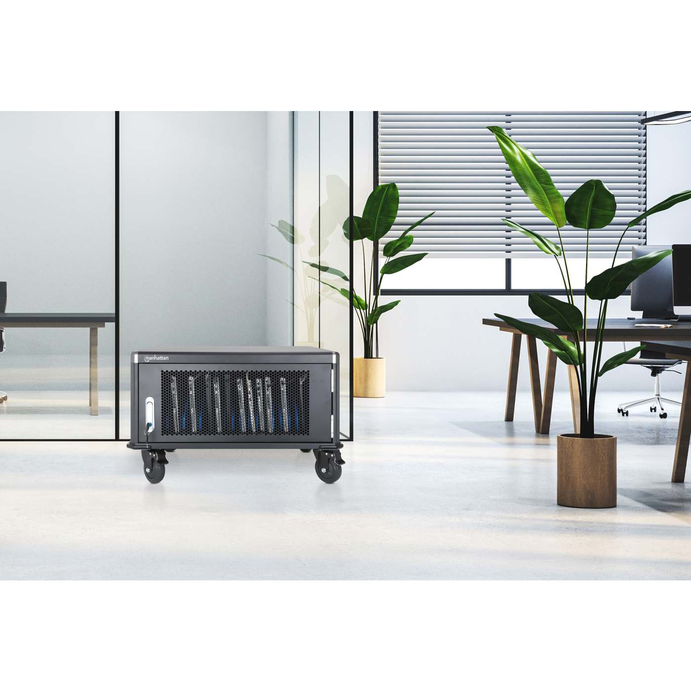 UK 20-Bay AC Charging Cart Image 4