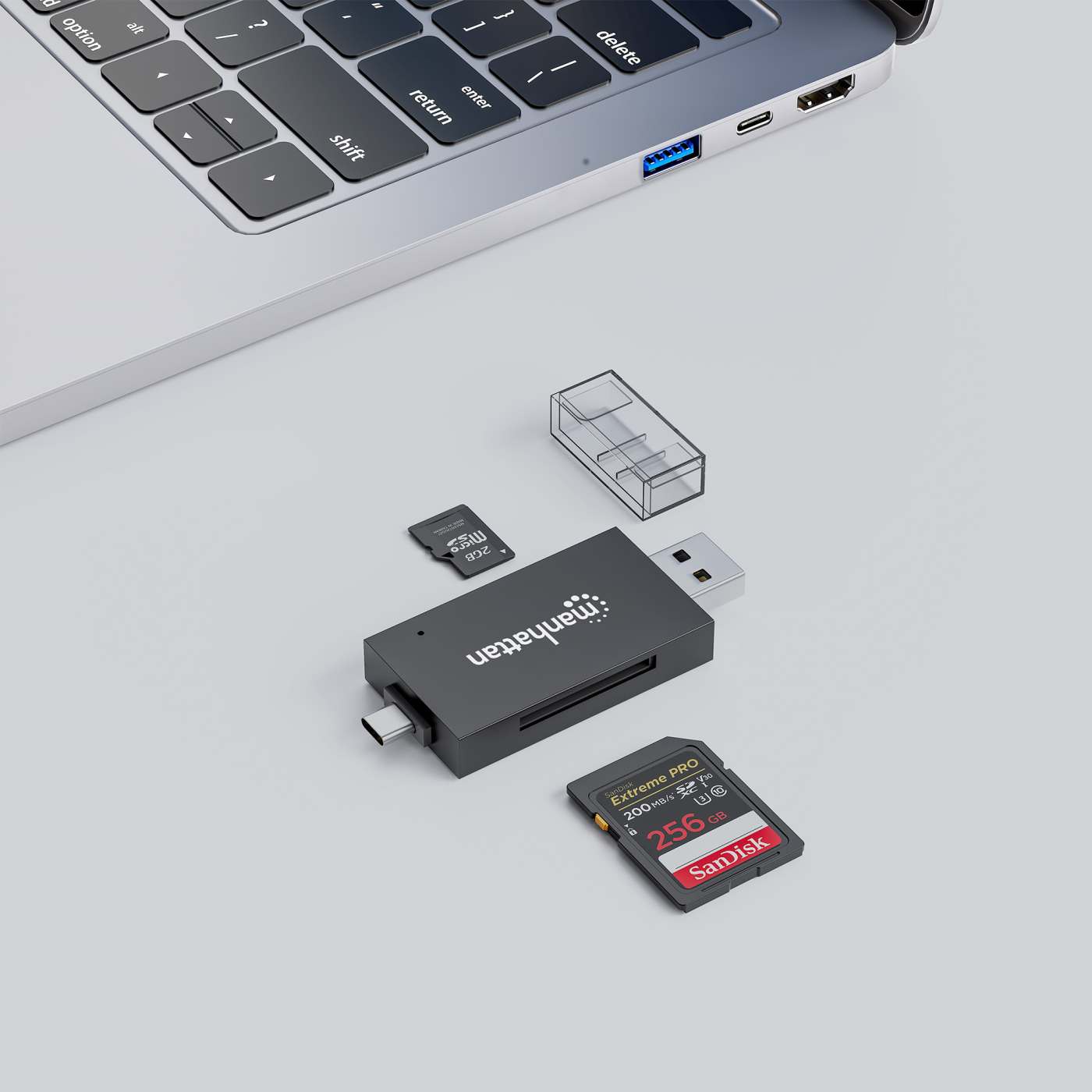 USB 3.0 Type-C / Type-A Combo Multi-Card Reader / Writer Image 5