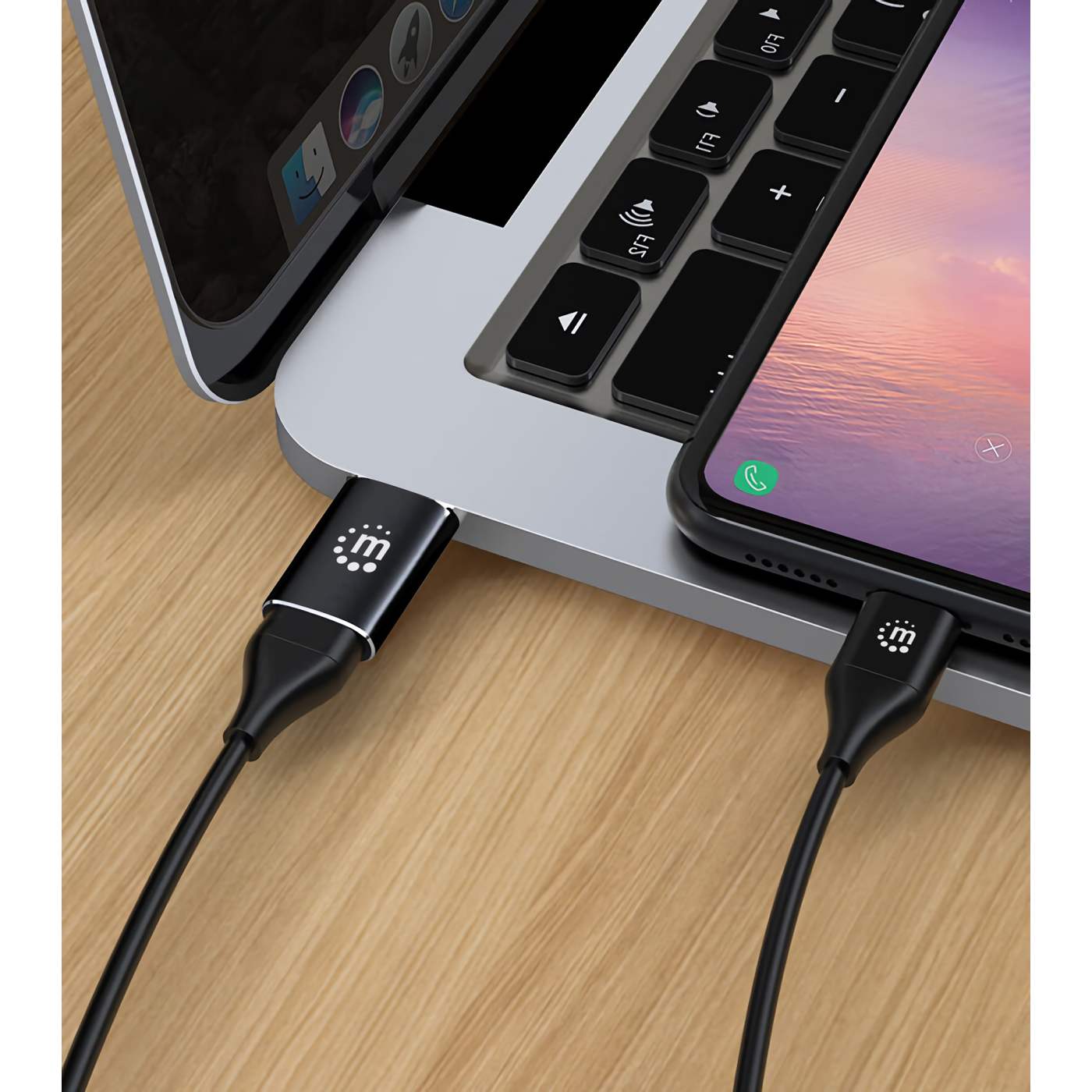 USB-A to USB-C Adapter Image 4