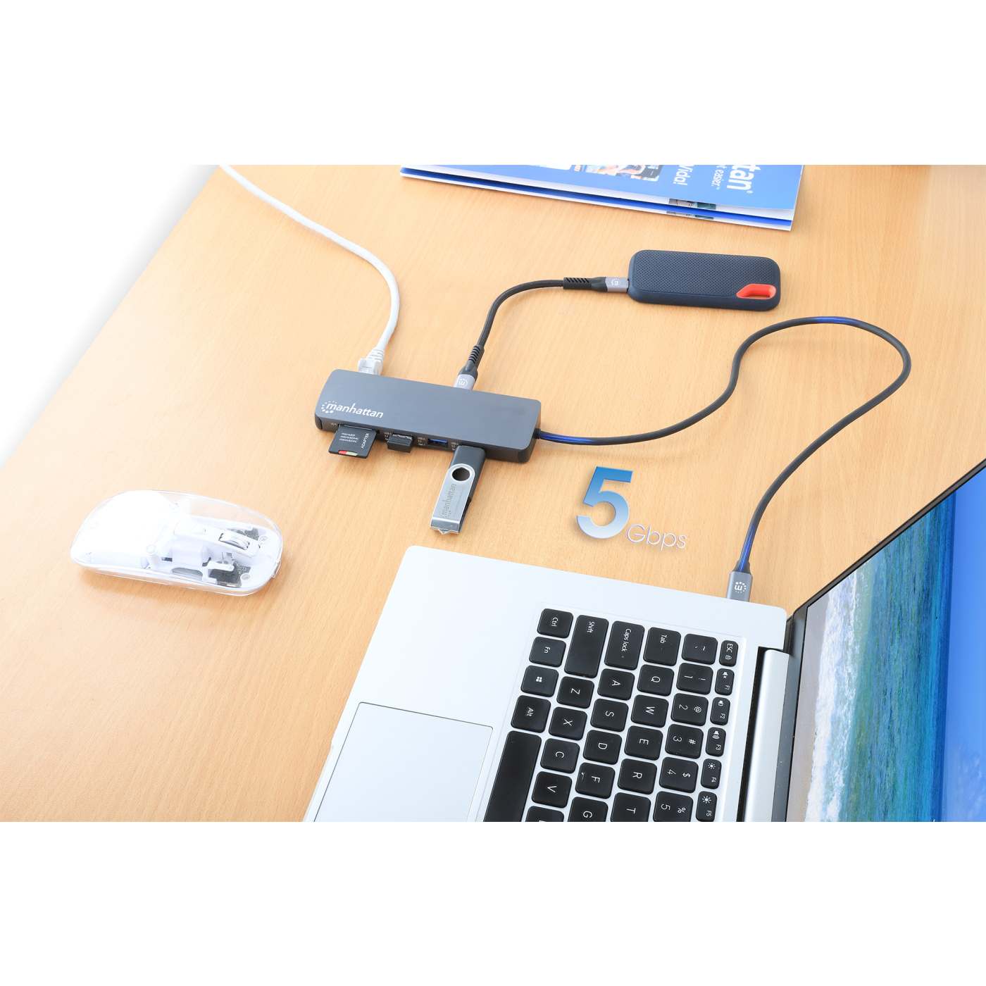 USB-C PD 9-in-1 HDMI 4K Docking Station / Multiport Hub Image 4