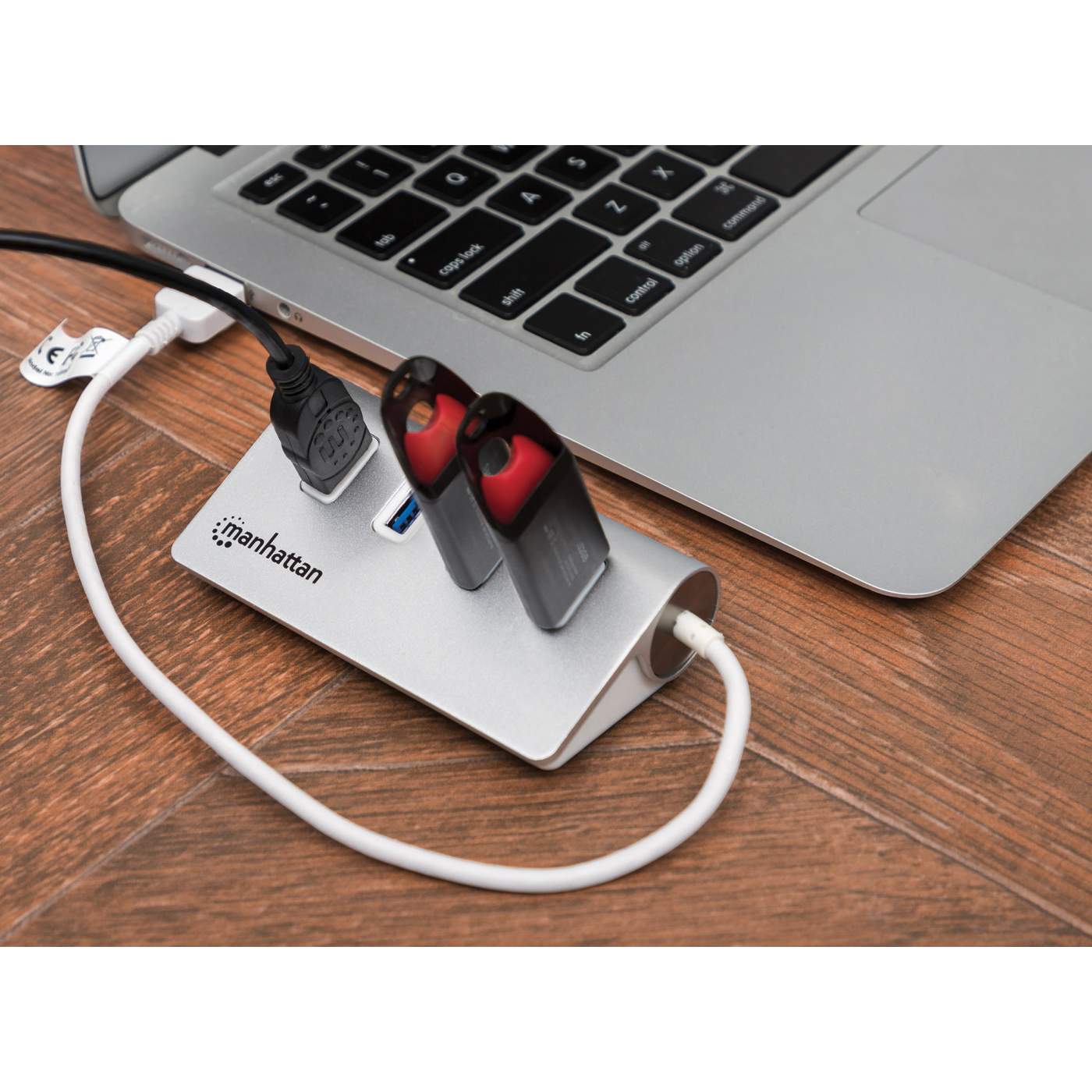 4-Port SuperSpeed USB 3.0 Hub Image 6